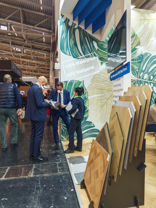 Trioflor 100% waterproof SPC wall panels attracted wide attention at the BAU Munich 2025 exhibition