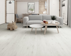 Deciding Between WPC and SPC Flooring for Your Space